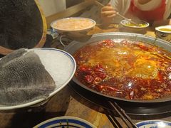 -旧街市鲜货老火锅(大光路店)