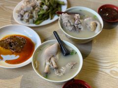 -雷祖芳老妈蹄花店