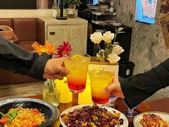 -mordew加州日记西餐&小酒馆(新天地店)