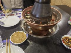 -楼外楼大刀肉传统火锅(西安大路店)