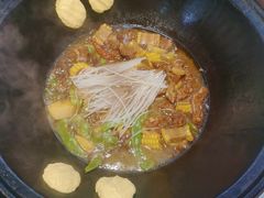 -高家小院铁锅炖大鹅(哈西高铁站店)
