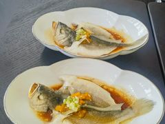 -鲜璟台·地标景观餐厅(上海中心店)