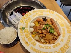 -牛串门串串香(东直门簋街总店)