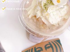 星巴克山茶花漾星冰乐-星巴克(天津大悦城第二店)