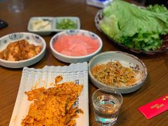 -豚豚猪村烤肉·韩国烤肉(总店)