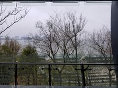 -上海滴水湖皇冠假日酒店