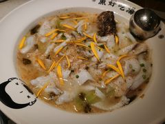 -江渔儿酸菜鱼·拔草餐厅(虎门君乐汇店)