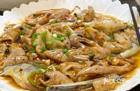 Steamed Pig Intestine with Spare Ribs