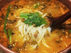 小锅米线-米店·云南菜(南门店)