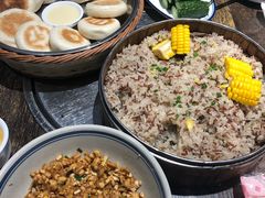 -二厨·吊桥小院·脆皮烧鸡公·本地农家菜(沿江西路店)