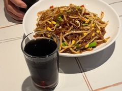 -阿瓦山寨·湘菜现炒·剁椒鱼头王(咸阳总店)