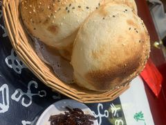 烧饼-一块豆腐·海鲜·家常菜(李沧书院路店)