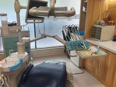 -上海仁爱医院口腔科 · 种植