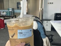 -瑞幸咖啡(皇城广场店)