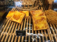 -TIMO COFFEE 阿拉校园面包