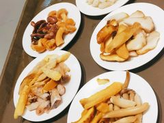 -天宜隆蘑菇宴火锅(石景山旗舰店)