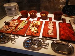 -深圳国际会展中心希尔顿酒店(前海华发冰雪世界店)
