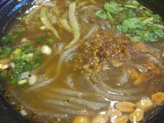 -伤心酸辣粉(体育东路店)