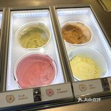 PAIN CHAUD ｜ 开心果冰激凌