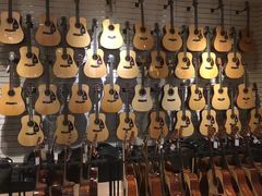 -柏斯音乐艺术中心·钢琴·吉他(世纪金源店)