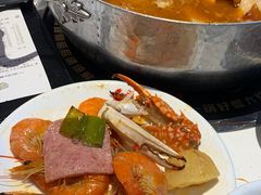 -七欣天香辣蟹火锅(闵行浦江欢乐颂店)