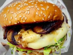 -The Habit Burger Grill 哈比特汉堡(爱琴海店)