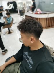 -MASTER 男士发型设计
