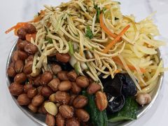 -鹍记特色牛杂面