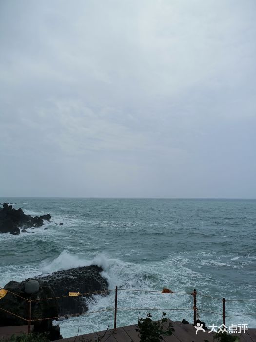 柱状节理带图片