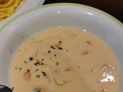 奶油海鲜汤-萨莉亚意式餐厅(杭州滨江天街店)