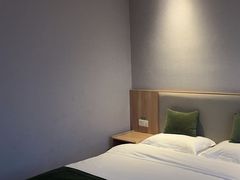 -格林豪泰智选酒店(合肥西站西七里塘地铁站店)