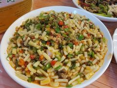 -蘑菇拌面•正宗新疆菜