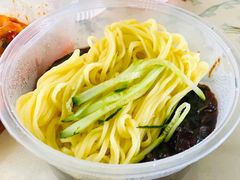 炸酱面-桃园中华料理炸酱面(燕儿岛路店)