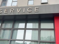 -TESLA 特斯拉(深圳观澜特斯拉直营钣喷中心)