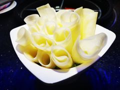 -热火朝天鲜切牛肉火锅(南强街巷店)