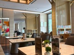 -大堂吧·雪茄吧·威士忌·下午茶(深圳机场希尔顿逸林酒店)