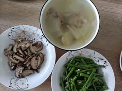 -苏州雏渐肥月嫂