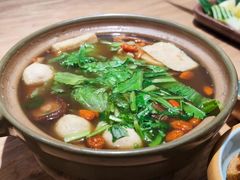 -马来西亚肉骨茶汤·招牌螃蟹·烧鸡·呷喱吧吧(海上世界店)