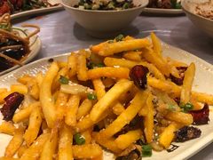 -巴厘龙虾·榜首油焖大虾(音乐学院·沿江酒馆店)
