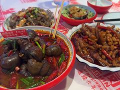 -老闵田螺馆·南昌市井菜·特色小吃(总店)