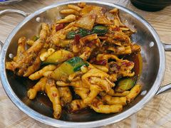 -江城燕子大排档(江汉路步行街店)