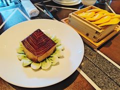 -杭州西子湖四季酒店·金沙厅