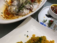 -新天明砂锅鱼头煲