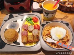 -潮粥荟·潮汕砂锅粥(朝阳大悦城店)