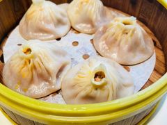 蟹粉汤包-苏帮袁Sue Cuisine(来福士店)