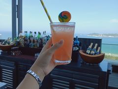 -瑰丽酒店·海吧·天际下午茶·现场DJ·天台酒吧