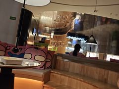 -涨巢·潮玩水疗局