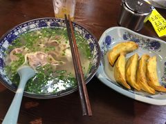 -老新隆牛肉锅贴(新街口店)