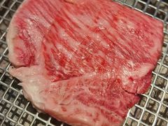 -铭牛烧肉·和牛海鲜自助(高新月牙湖店)