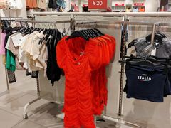-H&M(华润万象城店)